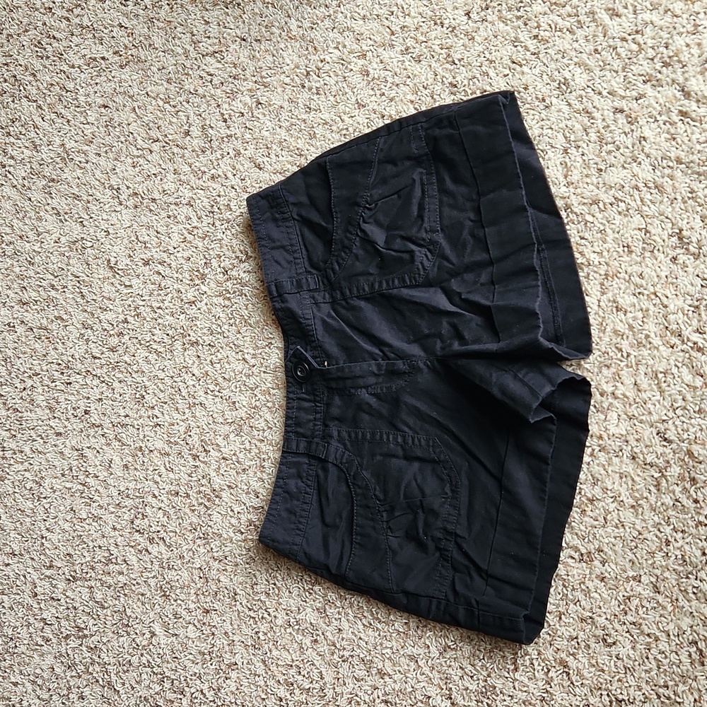 Loft Shorts - Black, size 10